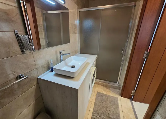 Апартаменты Stunning Two Bed In St Pauls Bay Malta *