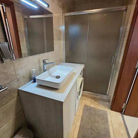 公寓 Stunning Two Bed In St Pauls Bay Malta *