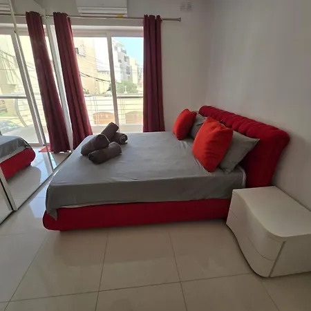 Stunning Two Bed In St Pauls Bay Malta 圣保罗湾城